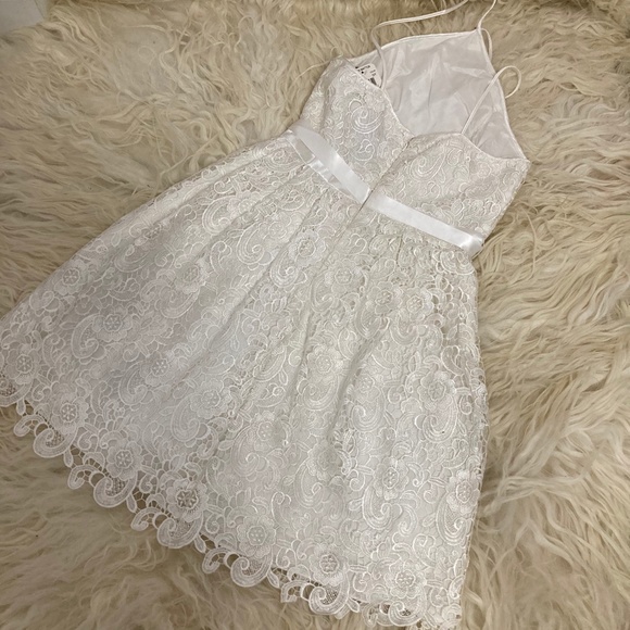 AIDAN MATTOX Lace Knee-Length Dress - Picture 8 of 12